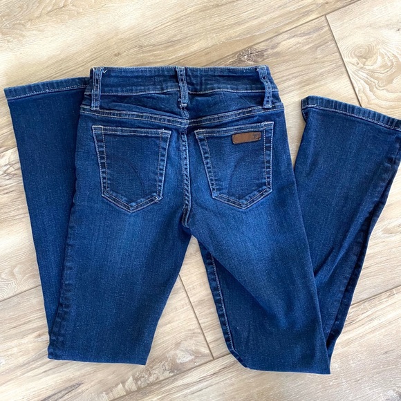 Joe’s Jeans Honey Booty Curvy Fit Bootcut Jeans 24 - Picture 13 of 15